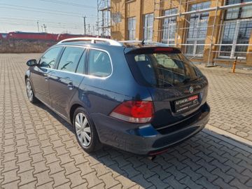 Volkswagen Golf - 4