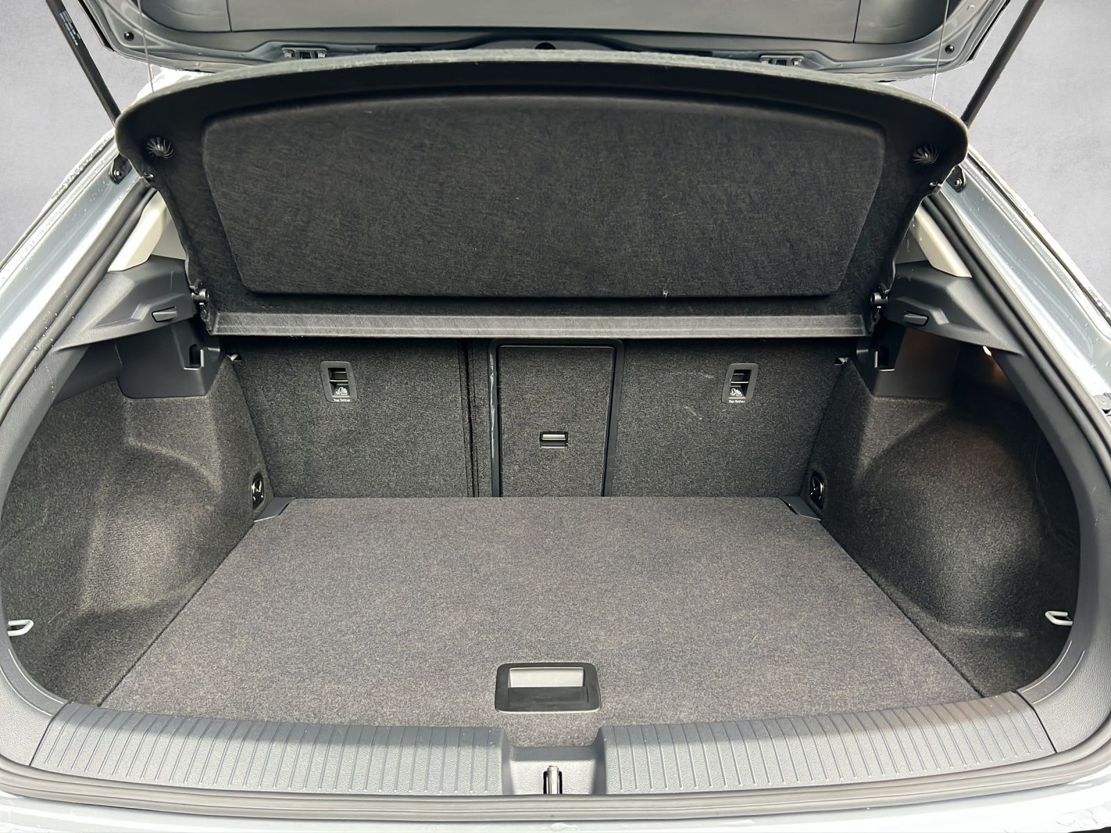 T-Roc Life 1.5 TSI Navi*Standhzg*LED