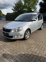 Skoda Roomster 1.6l TDI 77kW Ambition Plus Edition... - Skoda Roomster Ambition mit Diesel-Antrieb