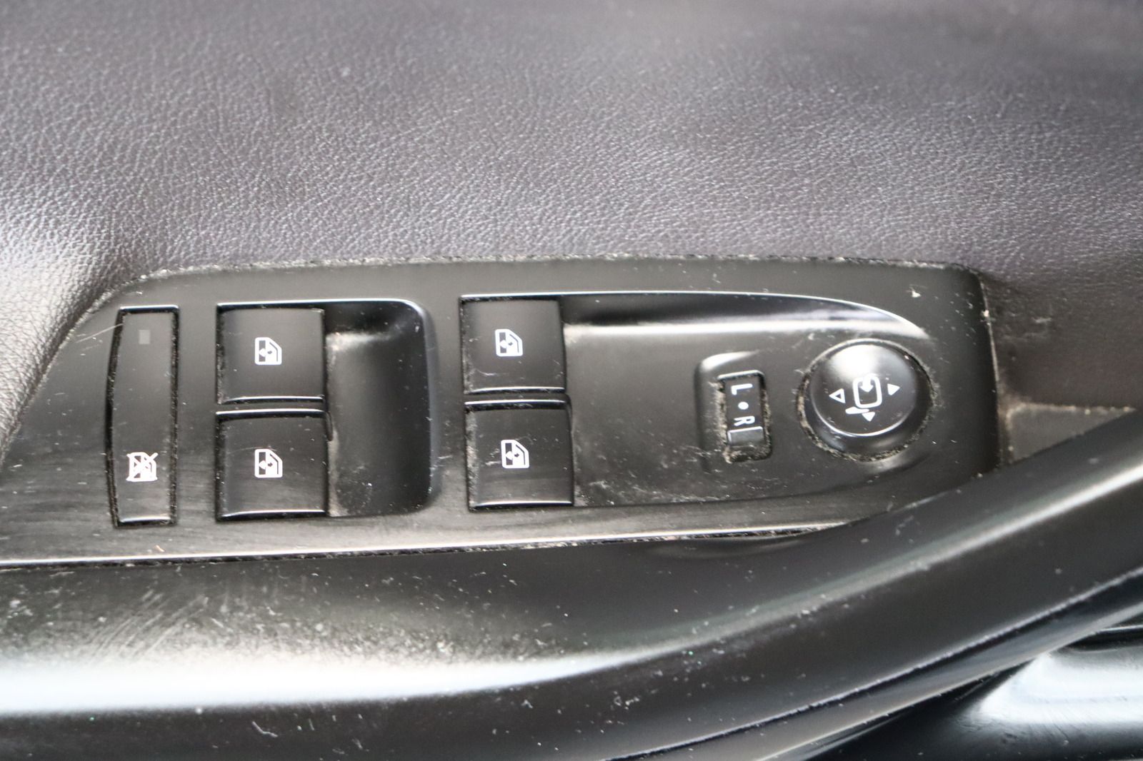 Fahrzeugabbildung Opel Astra K Sports Tourer * Navi * HU/AU neu *