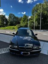 BMW E38 740i - BMW 740: E38 740i