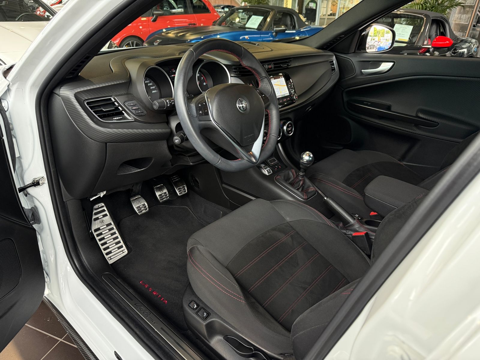 Fahrzeugabbildung Alfa Romeo Giulietta Sprint XENON NAVI ALU
