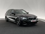 BMW 330d Touring xDr.*M SPORT*LED-AHK-ACC-HiFi-SHZ - BMW 330: D