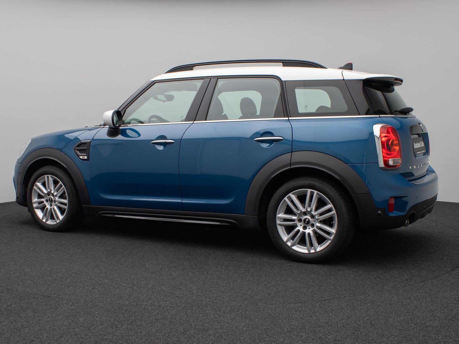 Fahrzeugabbildung MINI Countryman D (Cooper) JC Works All4 AHK Kamera