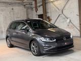 Volkswagen Golf Sportsvan VII Highline R-Line/DSG/RCAM - Volkswagen Golf: Sport Line