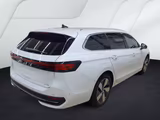 Volkswagen Passat 1.5 TSI DSG Business AHK+NAVI+SHZ+LED+ - Volkswagen Passat: 5b