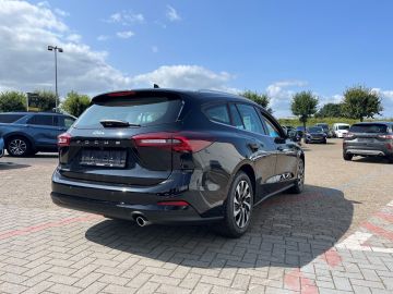 Bild 5 Ford Focus Turnier Titanium MHEV B & O Navi Soundsyst
