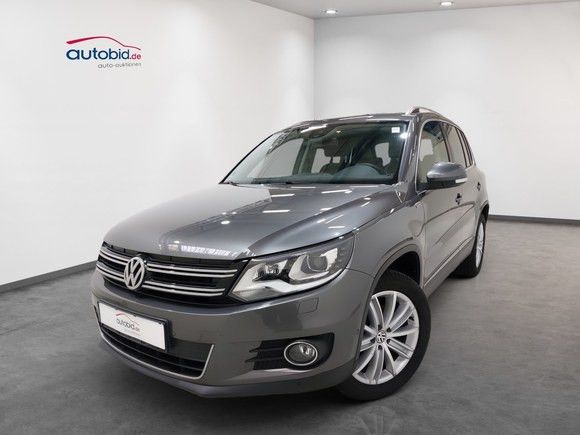 Volkswagen Tiguan 2.0 TSI 4Motion DSG "Life"*1.Hand*AHK*