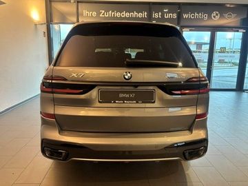 BMW X7 - 5