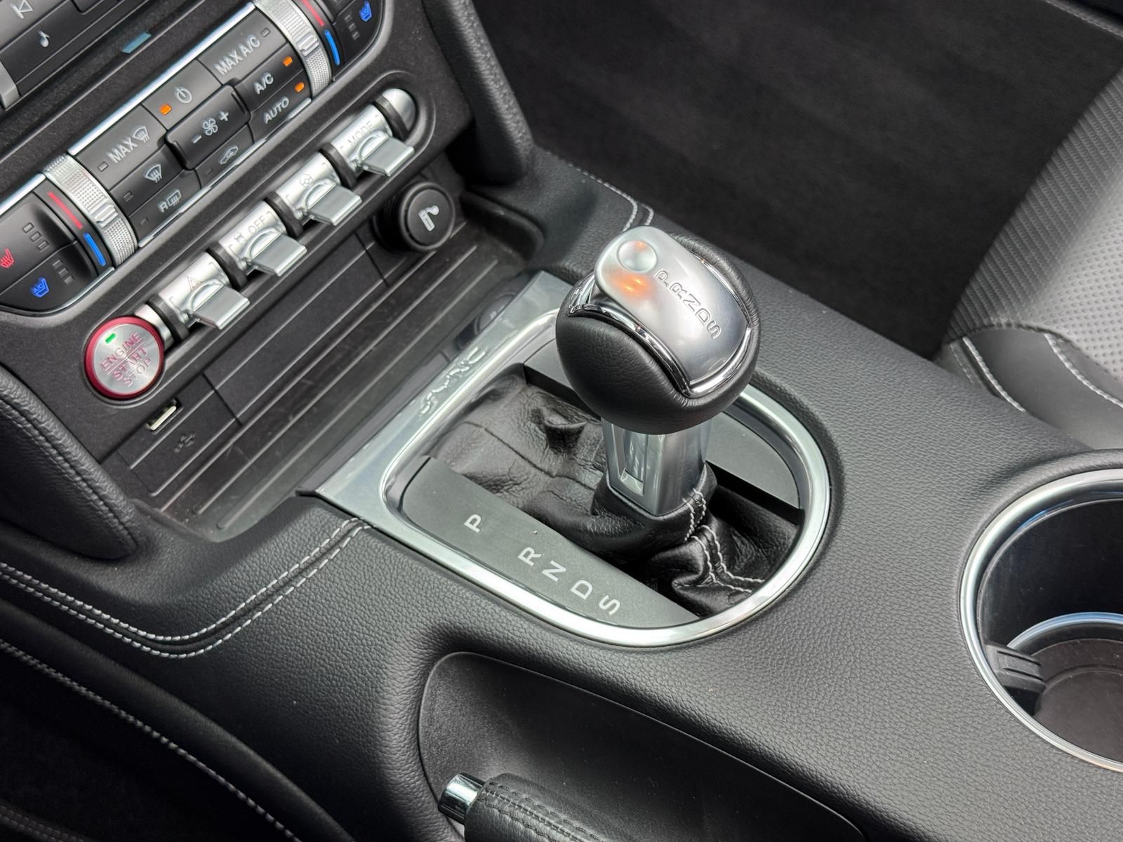 Fahrzeugabbildung Ford 5.0*CONVERTIBLE*DEUTSCH*B&O*KLAPPE*ACC*55YEARS