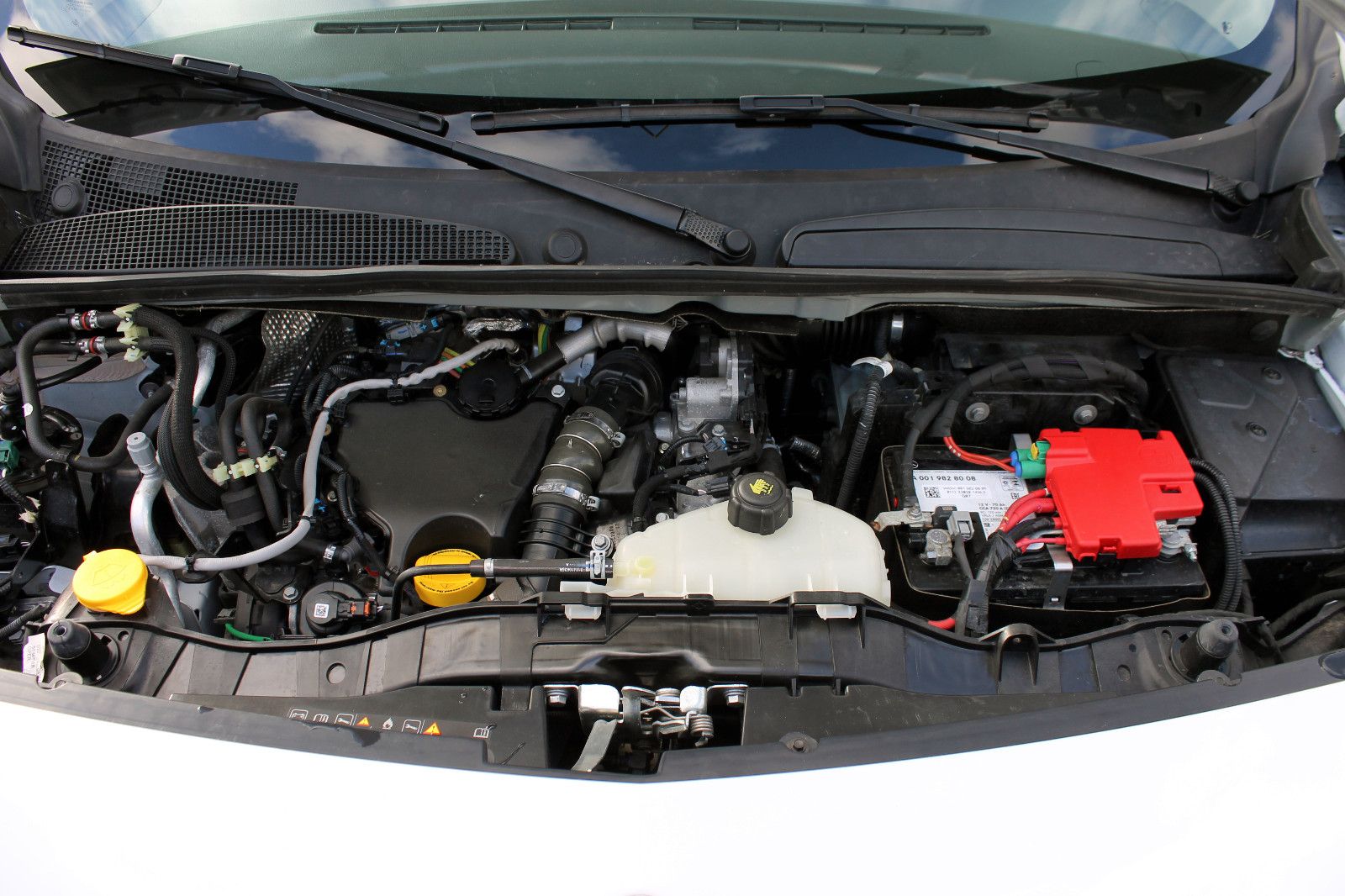 Fahrzeugabbildung Mercedes-Benz Citan Kombi 109 CDI lang Kamera Temp. PDC SHZ BT