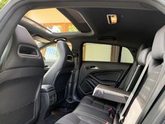 MERCEDES-BENZ CLA 220 4MATIC/SB/PANO/DISTRONIC+ MERCEDES-BENZ CLA 220 4MATIC/SB/PANO/DISTRONIC+