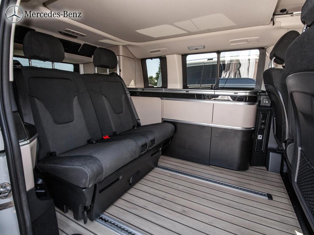 Mercedes-Benz V 250