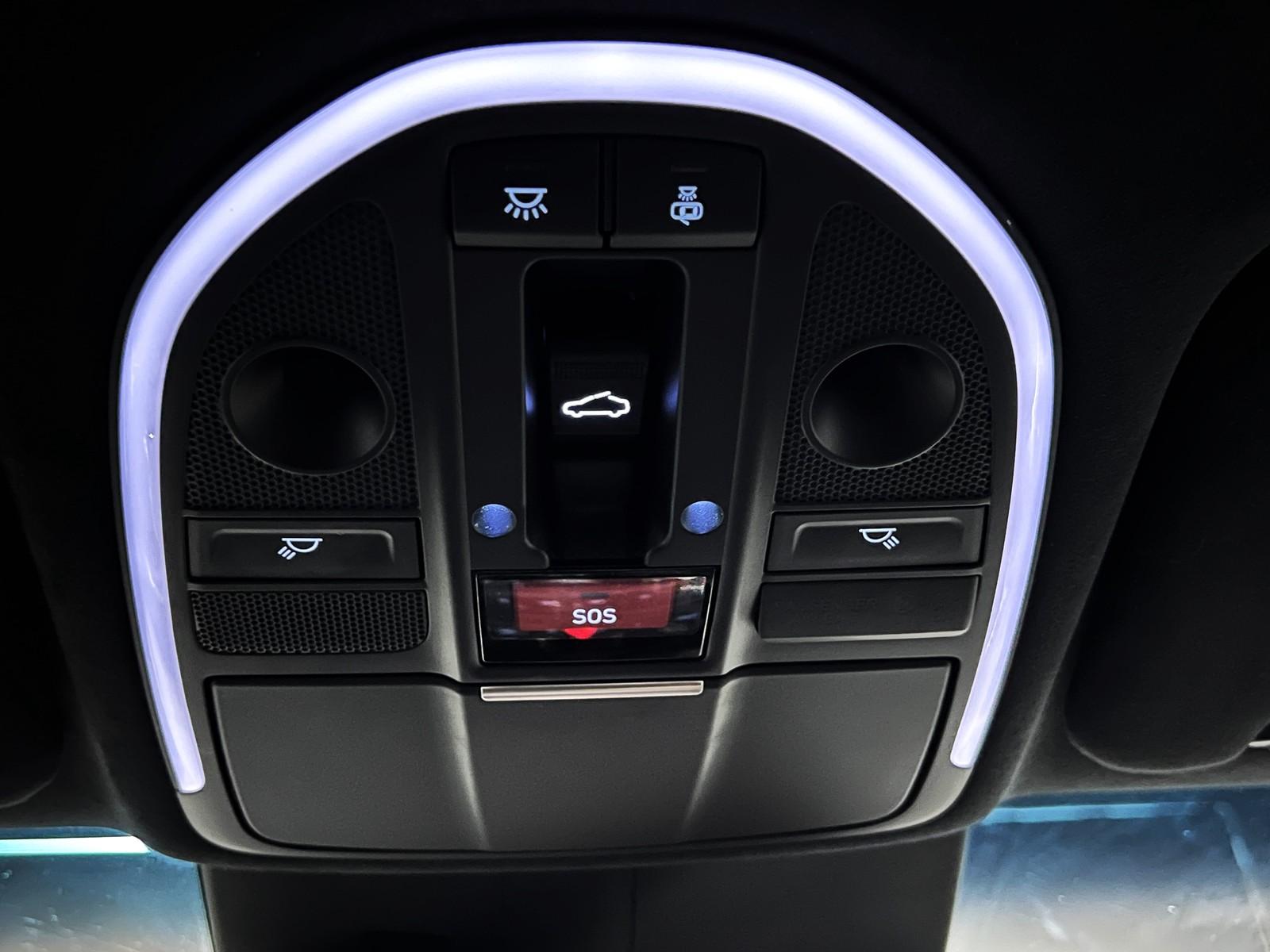 Genesis G70 2.0 T Plus Sport AUTOM PANO ACC CAR PLAY KA, миниатюра 26