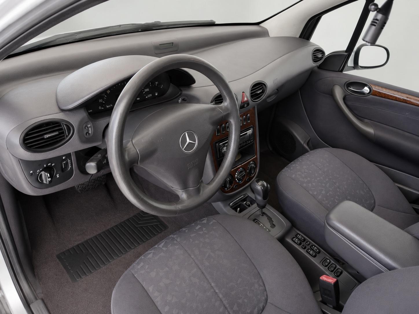 Mercedes-Benz A 190 ELEGANCE Lang