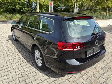 Volkswagen Passat Variant - 9