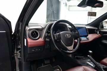 Toyota RAV 4 - 9