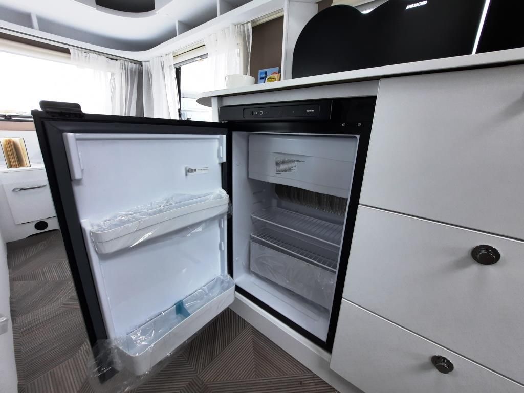 Fahrzeugabbildung Dethleffs c&apos; go 475 EL Verfüg./Sparen Sie 1.348,- €