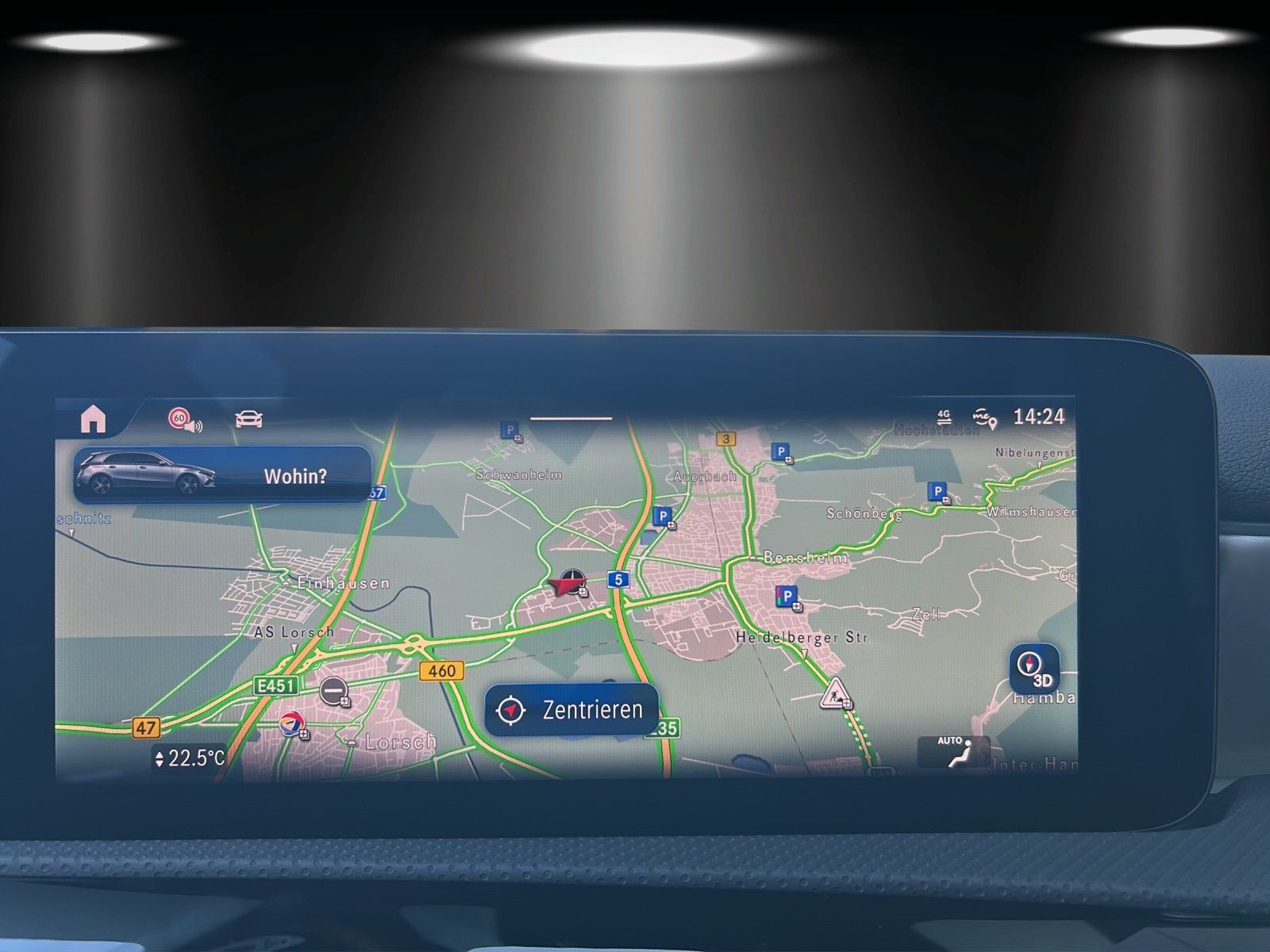 Fahrzeugabbildung Mercedes-Benz A 180 d AMG MultiBeam PANO Lenkradhzg. TOTWINKEL