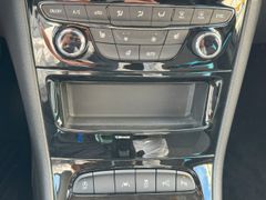 Fahrzeugabbildung Astra K Sports Tourer Elegance Start Stop 1.2 Tu
