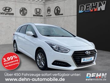 Hyundai i40cw 1.6 blue GDi Trend Navi PDC Kamera SHZ