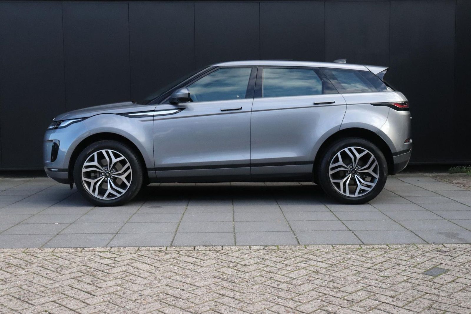 Land Rover Range Rover Evoque 2.0 D150 AWD S | LEDER | PANO imagem 2