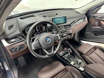 Fahrzeugabbildung BMW X1 xD20d xLine H/K Navi+ Sportsitze Komfort HUD