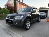 Suzuki Grand Vitara 2.4 Comfort Comfort - Suzuki Grand Vitara Comfort mit Benzin-Antrieb