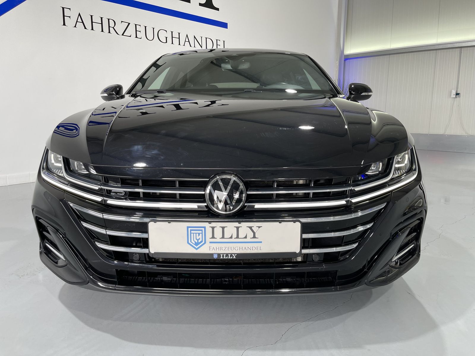 Fahrzeugabbildung Volkswagen Arteon Shooting Brake 2.0 TDI*R-Line*IQ.LIGHT*