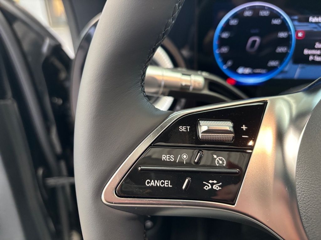 Fahrzeugabbildung Mercedes-Benz GLB 200 +AHK+