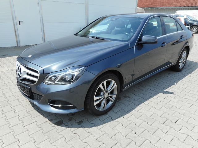 Mercedes-Benz E 350 BlueTec 4Matic  Avantgarde  Kamera  Navi