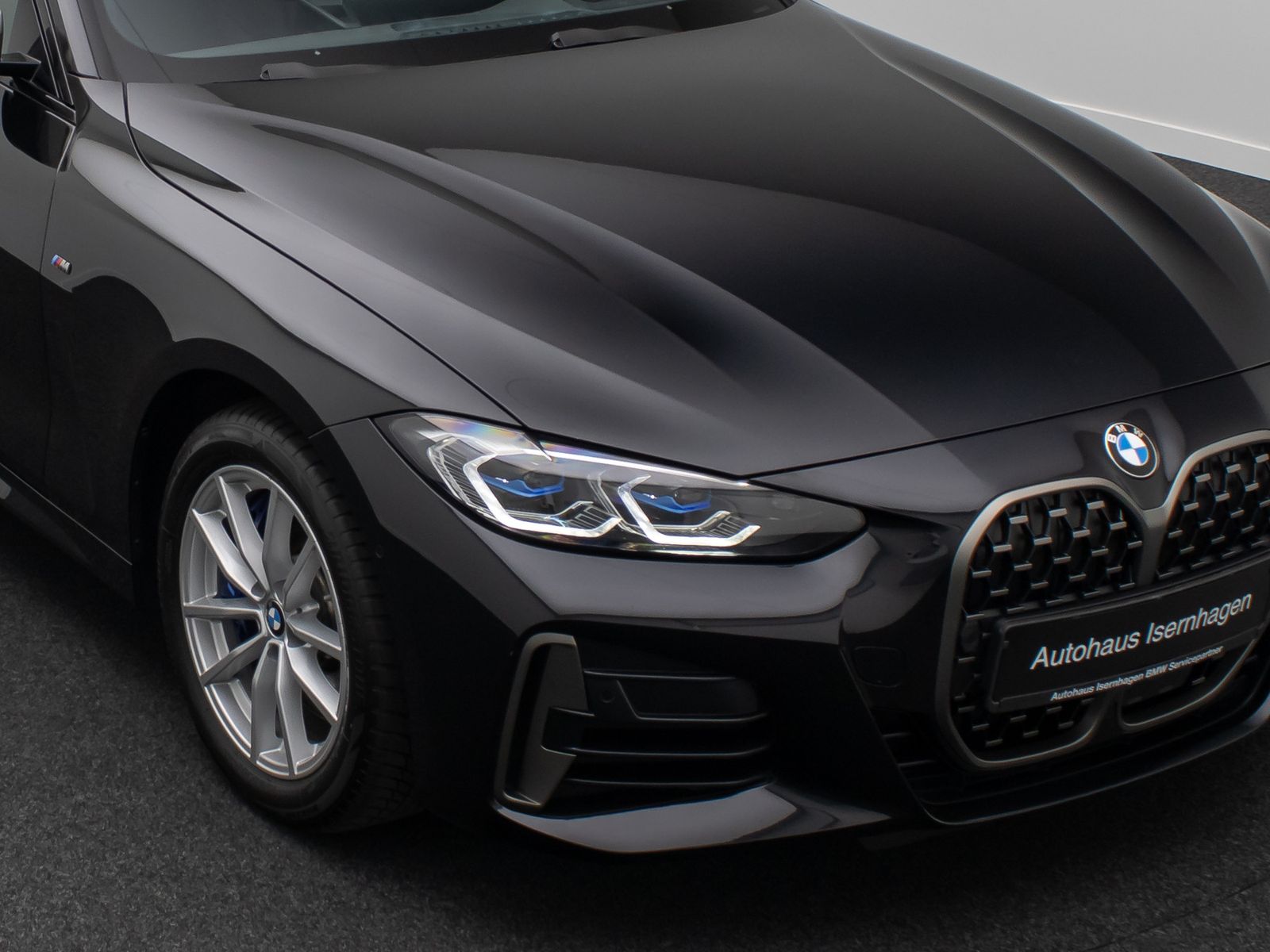 Fahrzeugabbildung BMW M440i xD Coup&eacute; Laser HUD Kamera DAB HiFi Komfort