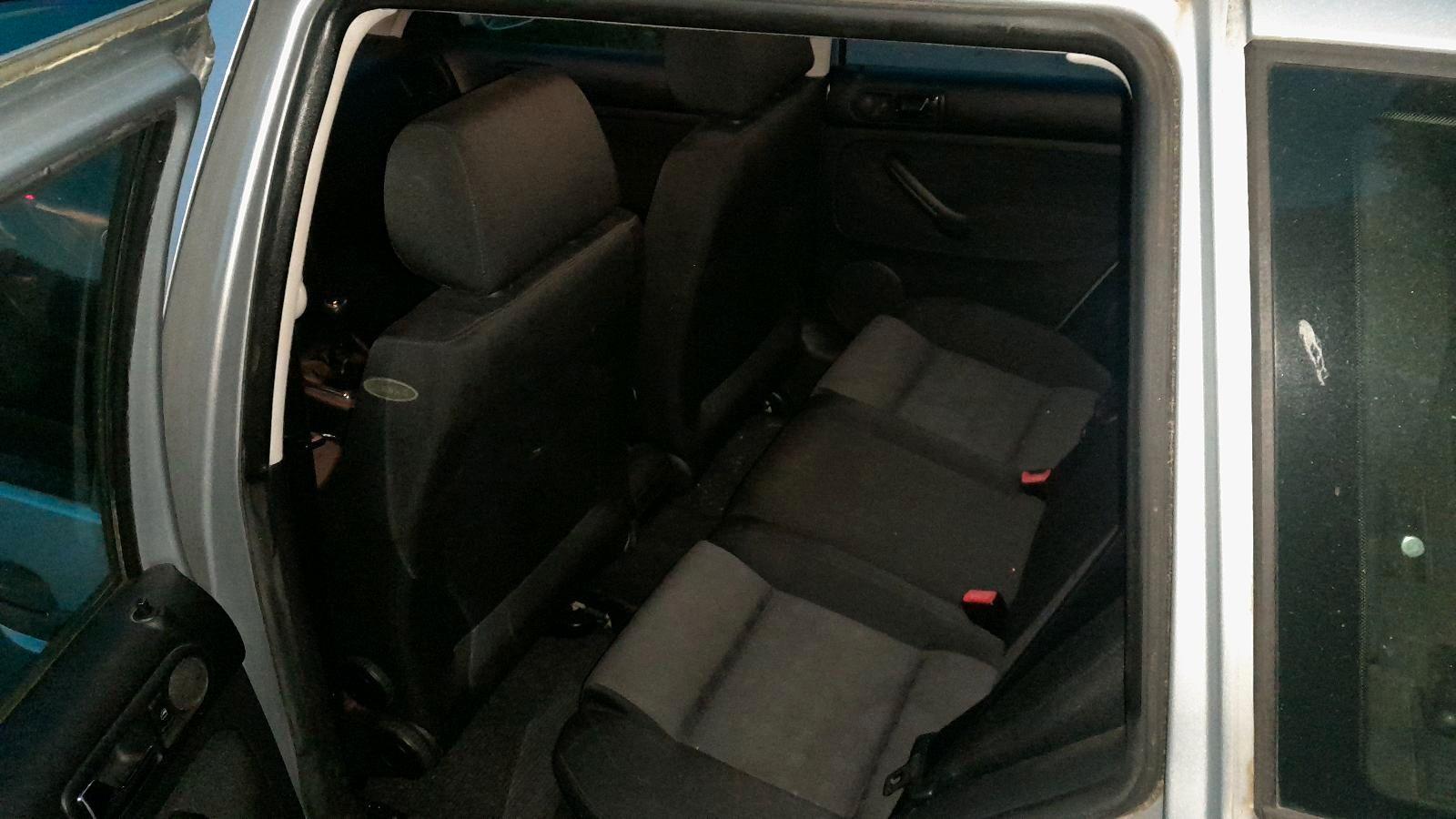 Volkswagen Golf 2005 — photo 8