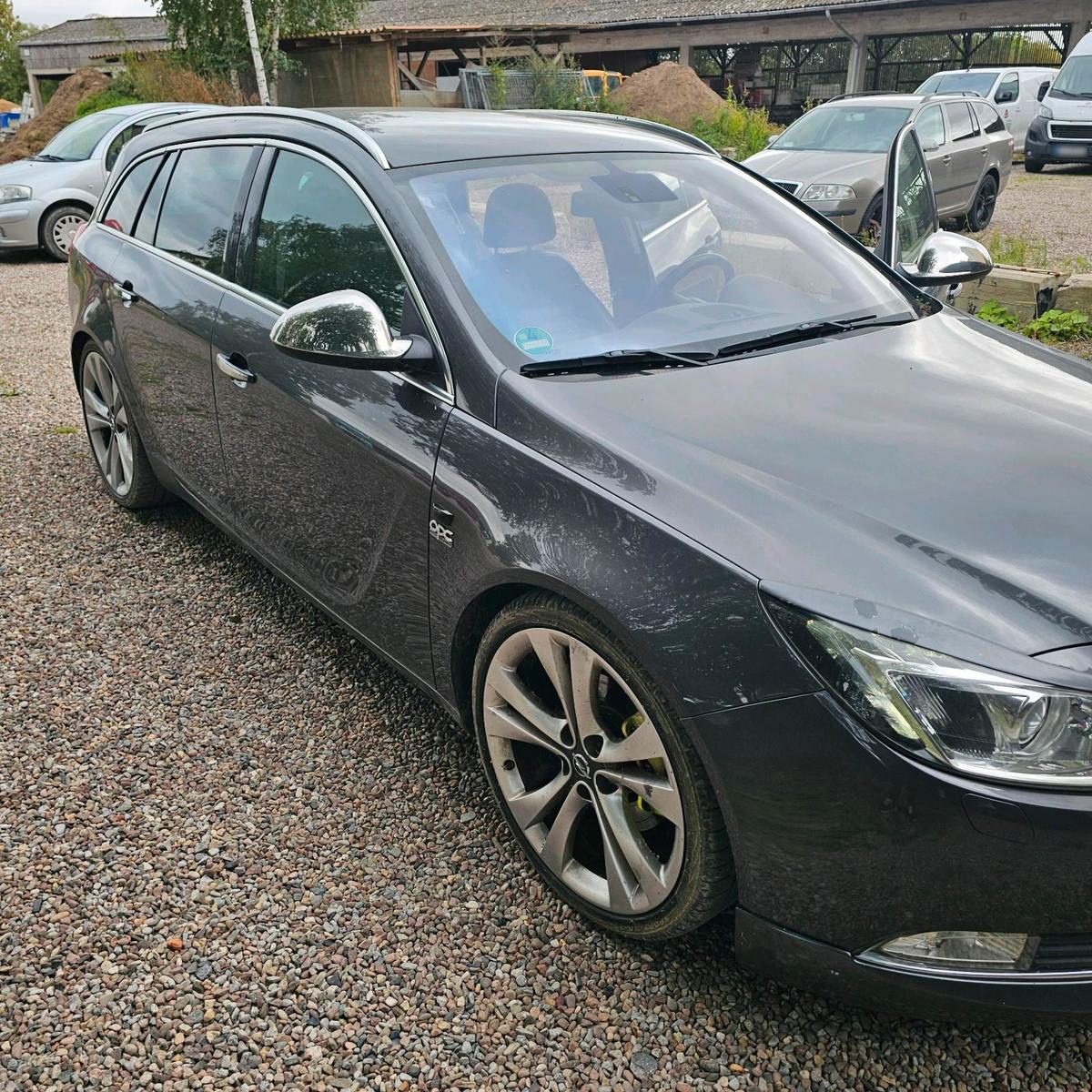Opel Insignia 2010 — photo 6
