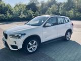 BMW X1 xDrive20i Advantage Steptronic Advantage - BMW X1 in Bielefeld