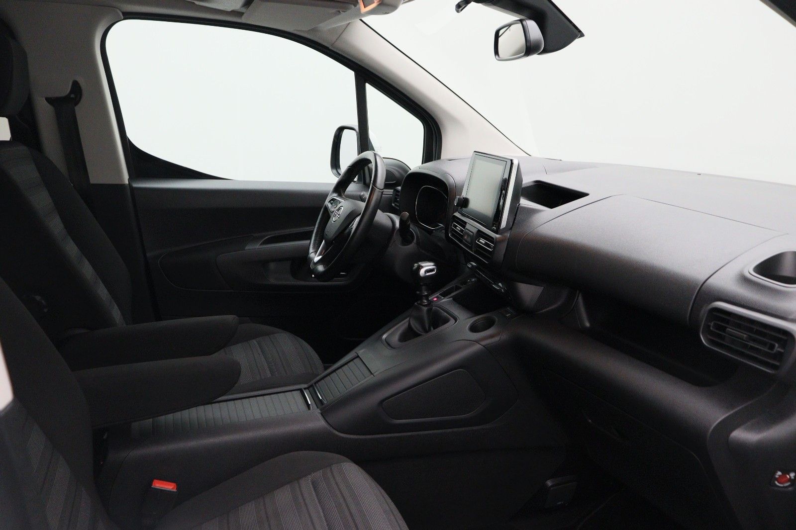 Fahrzeugabbildung Opel Combo Life 1.5 Edition StandHzg NAVI AHK
