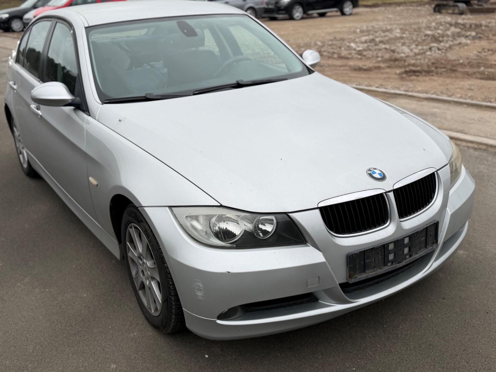 BMW 318i M LENKRAD Ab Werk 2 Hand! Sitzheizung