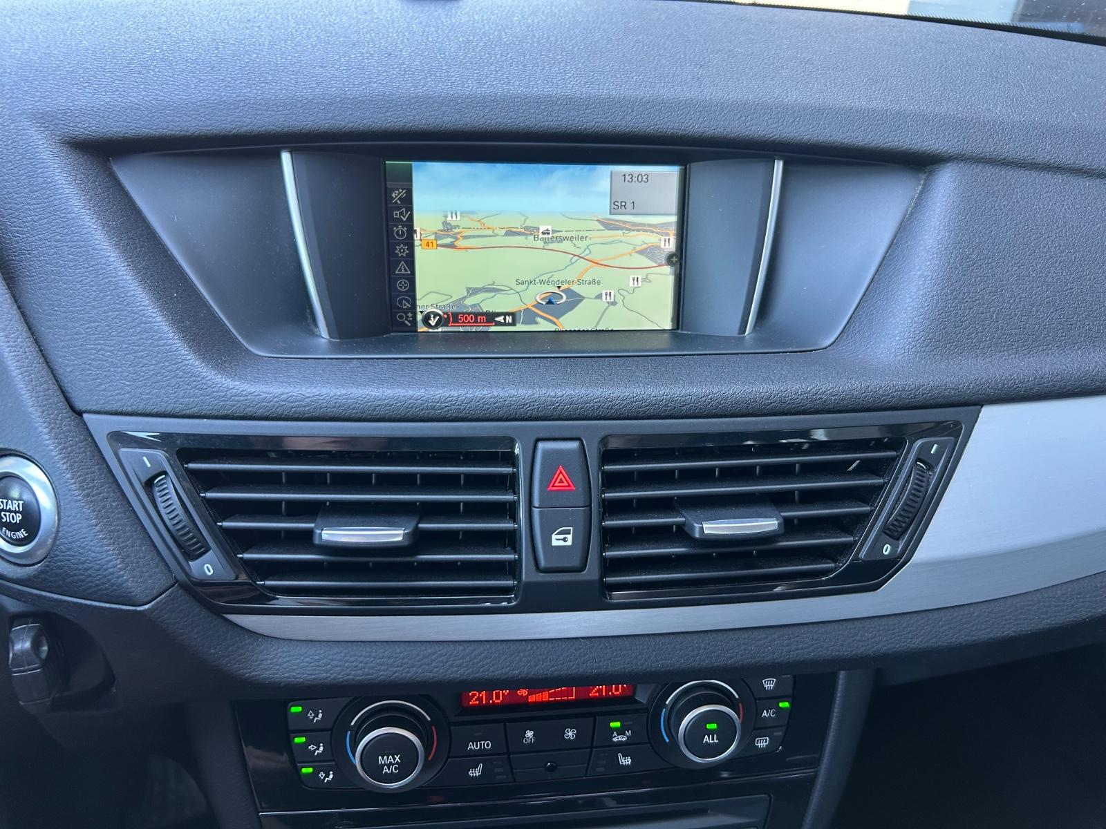 BMW X1 xDrive20d 184 ch • Boîte auto • 4x4 • GPS • Attelage • Sièges électriques chauffants
