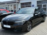 BMW 520d xDrive M Sport Facelift 1.Hand AHK H&K MwSt - BMW 520 Touring Kombi D Gebrauchtwagen