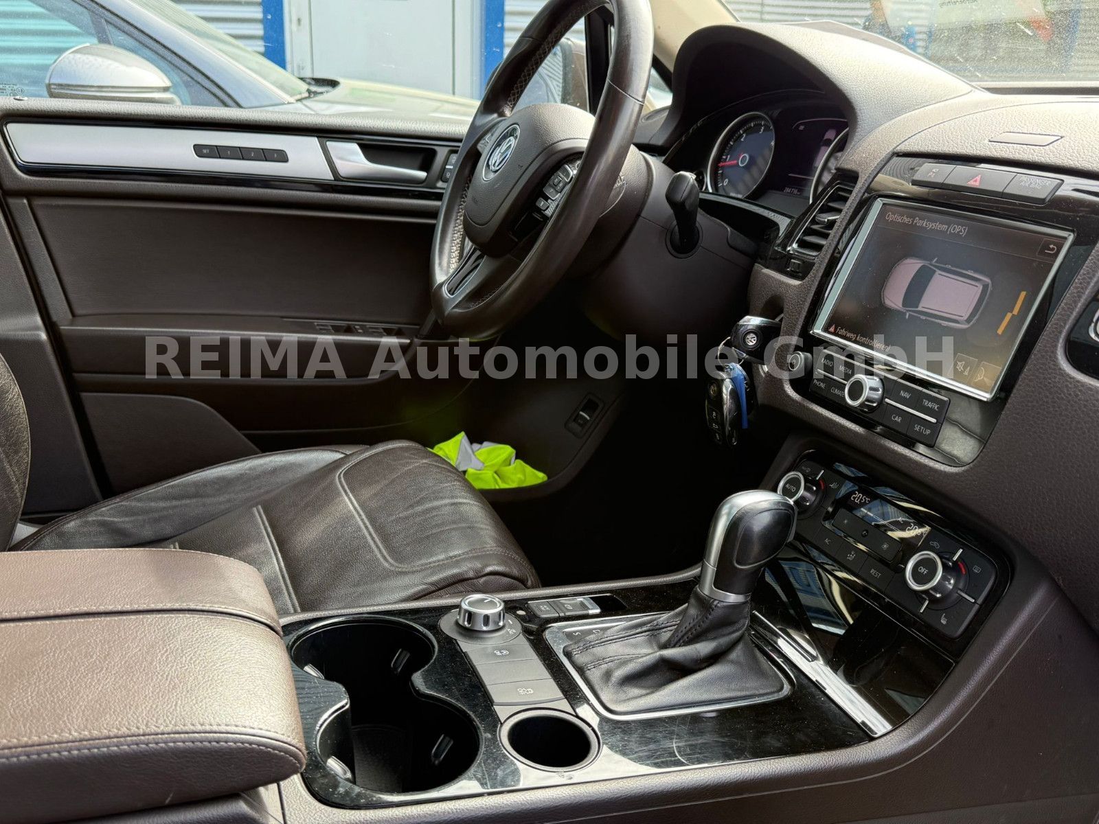 Fahrzeugabbildung Volkswagen Touareg V6 TDI,  Navi, Leder, AHK, Pano