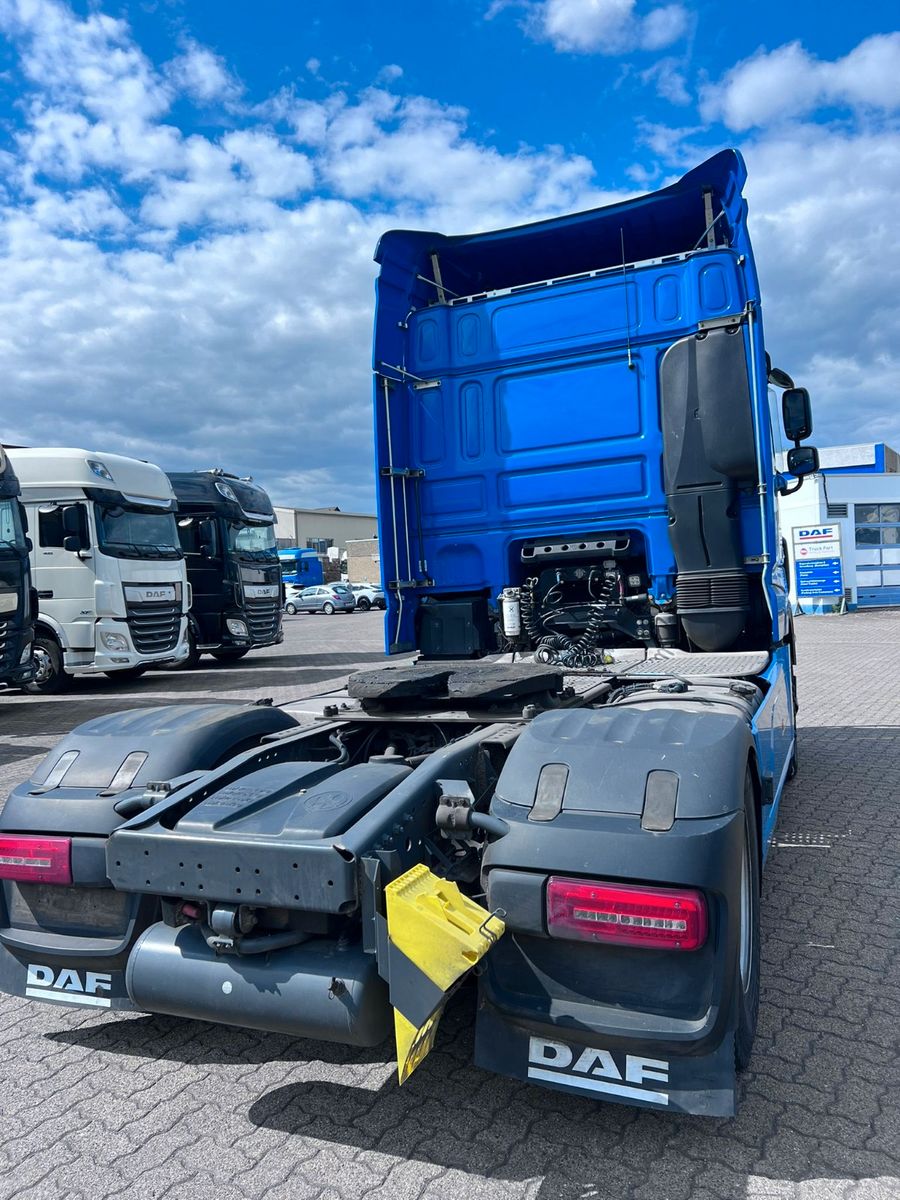 Fahrzeugabbildung DAF XF 480 FT, SC, Intarder