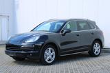 Porsche Cayenne S Diesel 4.2 TDI V8 - Porsche Cayenne Gebrauchtwagen in Stuttgart