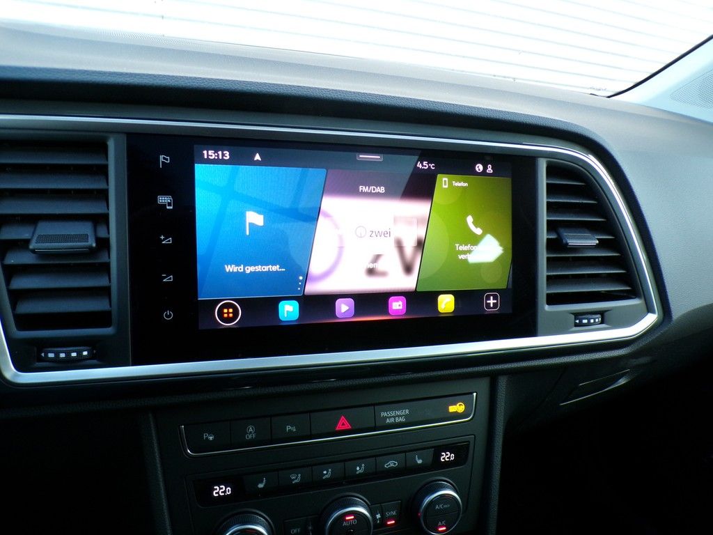 Fahrzeugabbildung SEAT Ateca 1.5 TSI DSG Style