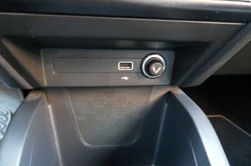Fahrzeugabbildung SKODA Fabia Soleil, LED, Navi, PDC vo.+hi