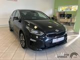 Kia Ceed Platinum Edition 1.6 CRDi +LED +elektr.Sitz - Kia mit Diesel-Antrieb: Limousine, Schaltgetriebe