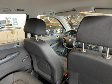 Skoda Fabia Combi Elegance Aut. *KLIMA*SHZ*TÜV*