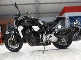 Honda CB1000R + mit ABS incl. Anlieferung - Honda Motorräder in Hamburg
