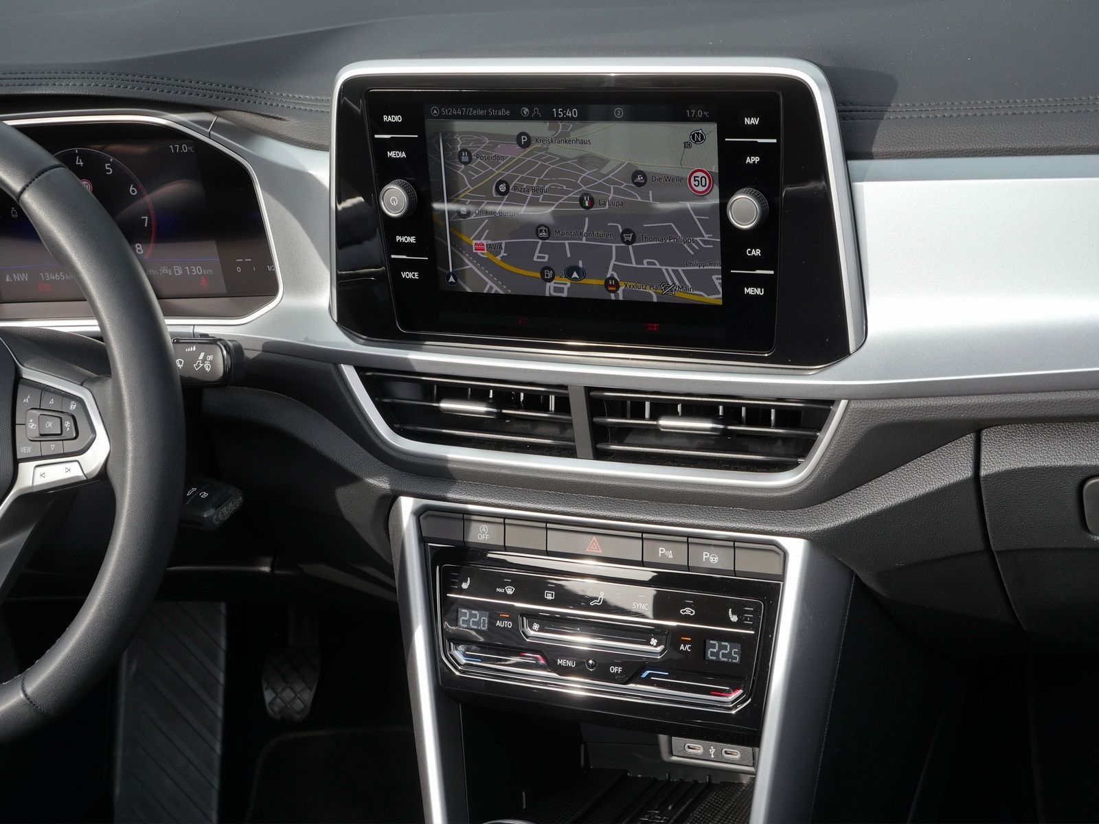 Volkswagen T-Roc - Bild 7