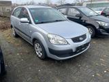 Kia Rio 1.4 EX Basis E.FH ZV Servo - gebrauchte Kia Rio aus dem Jahr 2008