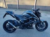 Suzuki GSX-S 750 / All Black / 1. Hd. / Viele Extras - SUZUKI GSX 750 E
